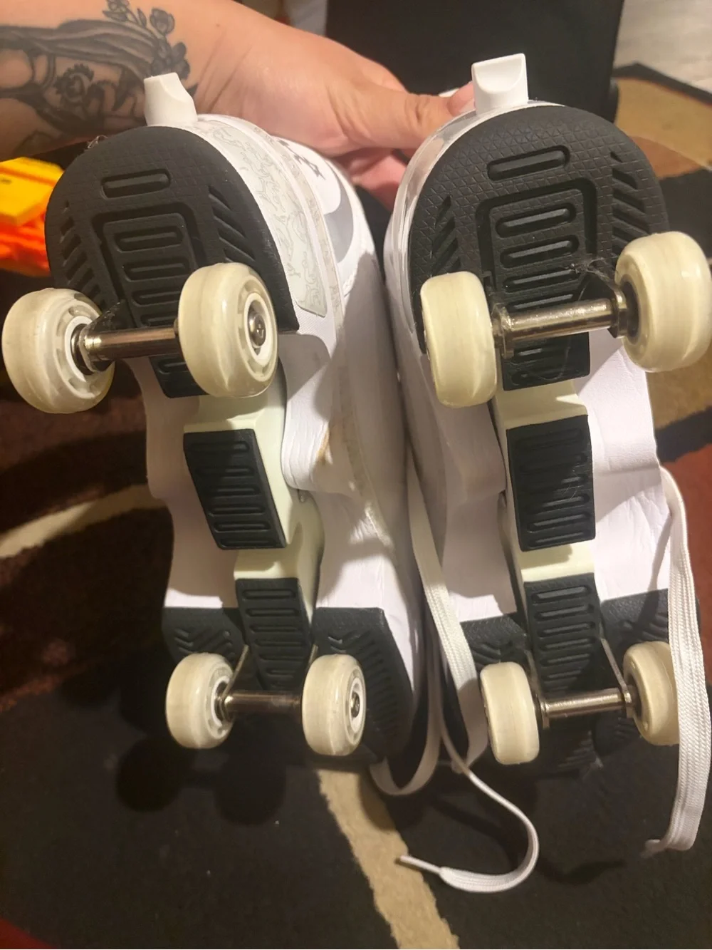 skating shoes